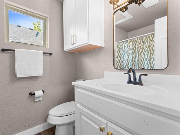 638  Bethpage Avenue , Dallas Texas 75217
