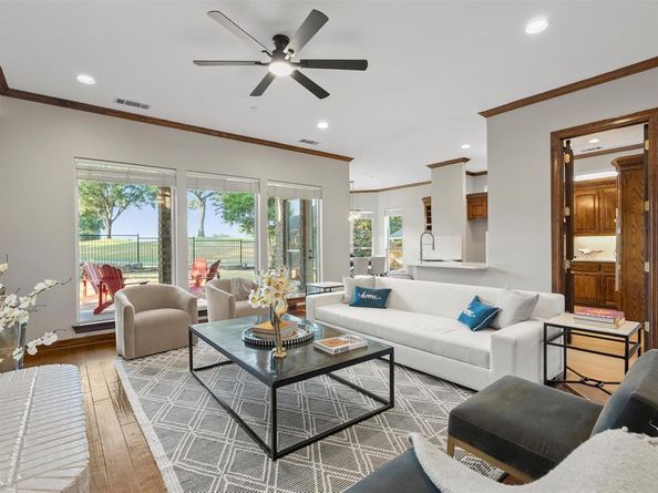 6713  Columbine Way , Plano Texas 75093