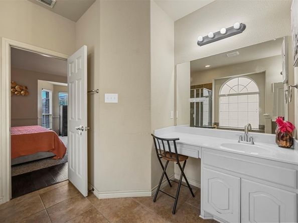 5612  Spirit Lake Drive , Fort Worth Texas 76179