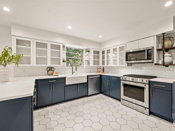 603  Clermont Avenue , Dallas Texas 75223