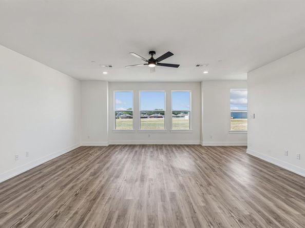 4505  Crescent Heights Road , Garland Texas 75043