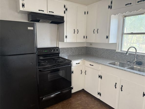 617 E Union Bower Road , Irving Texas 75061