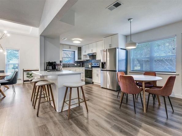 2901  Regal Road , Plano Texas 75075