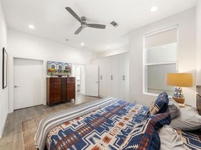 3880  Munger Avenue  2, Dallas Texas 75204