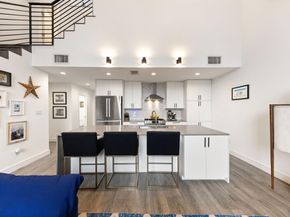 3880  Munger Avenue  2, Dallas Texas 75204