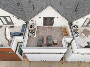 3880  Munger Avenue  2, Dallas Texas 75204