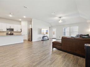 3900  Cedar Elm Trail , Denton Texas 76226