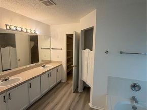 1937  Earnhardt Way , Dallas Texas 75217