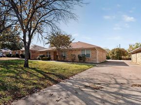 2320  Bernard Street , Denton Texas 76205