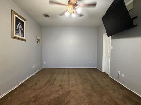 8221  Atherton Street , Arlington Texas 76002