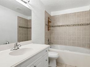 5810  Marina Drive  12, Garland Texas 75043