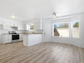 5810  Marina Drive  12, Garland Texas 75043