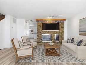 5810  Marina Drive  12, Garland Texas 75043