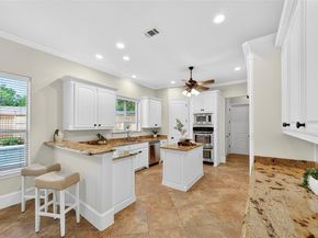 9515  Edith Lane , Dallas Texas 75220