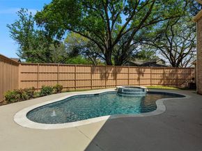 9515  Edith Lane , Dallas Texas 75220