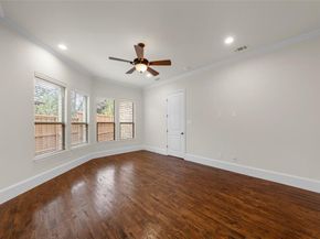 9515  Edith Lane , Dallas Texas 75220