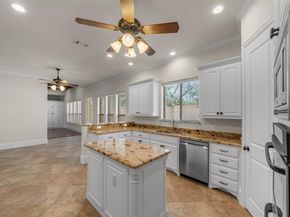 9515  Edith Lane , Dallas Texas 75220