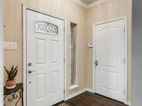 1809  Vista Royale Court , Fort Worth Texas 76108