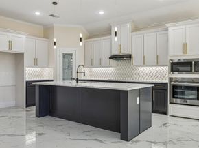 603 SW 15th Street , Grand Prairie Texas 75051