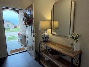 929  Philadelphia Street , Fate Texas 75189