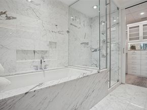 2900  Mckinnon Street  601, Dallas Texas 75201