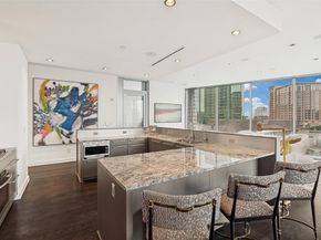 2900  Mckinnon Street  601, Dallas Texas 75201