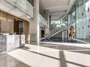 2900  Mckinnon Street  601, Dallas Texas 75201