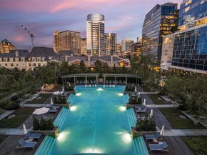 2900  Mckinnon Street  601, Dallas Texas 75201