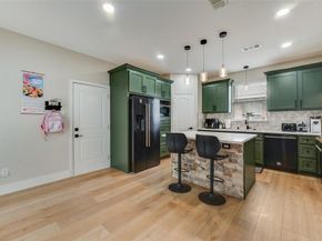 472  Round Rock Road , Cedar Hill Texas 75104