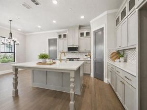 305  Sunset Lane  104, Fort Worth Texas 76114