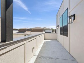 305  Sunset Lane  104, Fort Worth Texas 76114