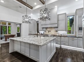 521 W Waters Edge Way , Oak Point Texas 75068