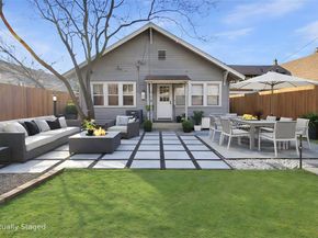 2107  College Avenue , Fort Worth Texas 76110