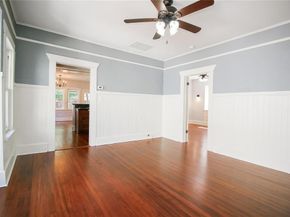 2107  College Avenue , Fort Worth Texas 76110