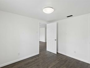 4608  Avenue G  , Fort Worth Texas 76105