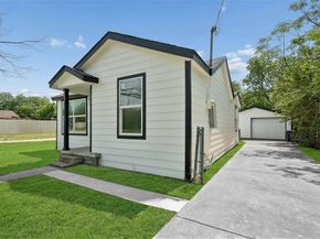 4608  Avenue G  , Fort Worth Texas 76105