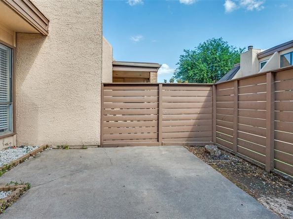 3121  Park Lane  1129, Dallas Texas 75220