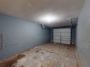 5213  Mimi Court , Dallas Texas 75211