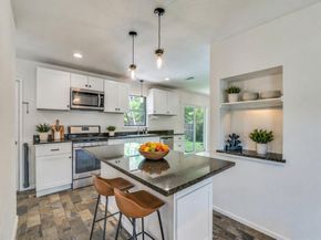 2315  Inadale Avenue , Dallas Texas 75228