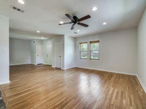 2315  Inadale Avenue , Dallas Texas 75228