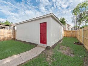 4911  Clover Haven Street , Dallas Texas 75227