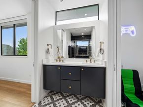 4558  Ridge Road , Dallas Texas 75229