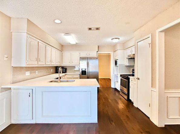 2103  Marin  , Carrollton Texas 75006