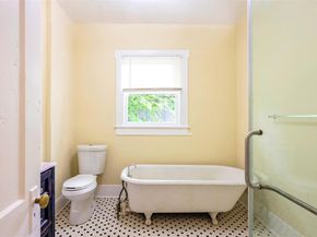 1212  Hawthorne Avenue , Fort Worth Texas 76110