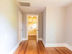 1212  Hawthorne Avenue , Fort Worth Texas 76110