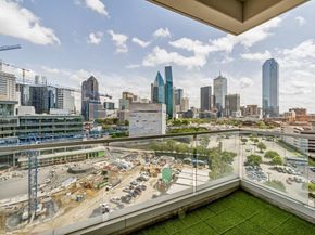 2408  Victory Park Lane  1036, Dallas Texas 75219