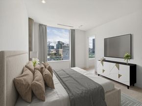 2408  Victory Park Lane  1036, Dallas Texas 75219