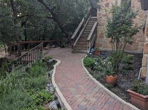 100 N Edgewater Drive , Highland Village Texas 75077