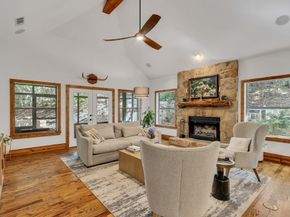 100 N Edgewater Drive , Highland Village Texas 75077