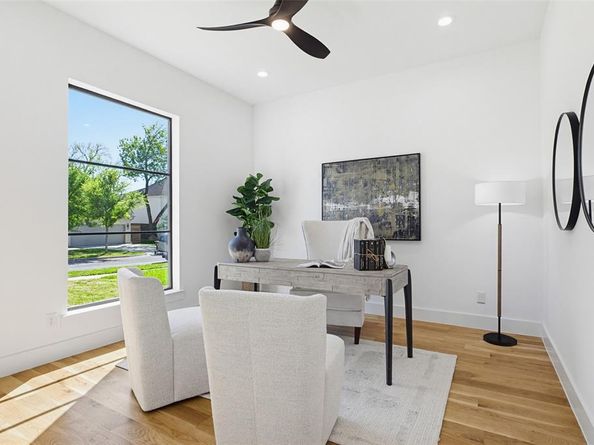 3847  Durango Drive , Dallas Texas 75220
